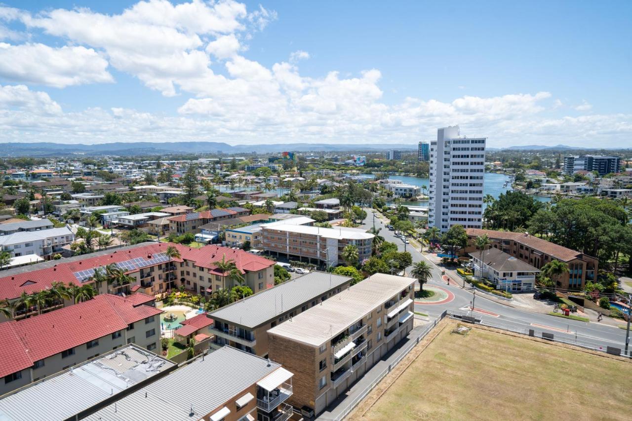 Large Surfers Paradise Apartment With Fantastic Views ゴールドコースト エクステリア 写真